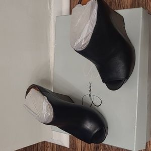 Size 5 Jessica Simpson-Lauren